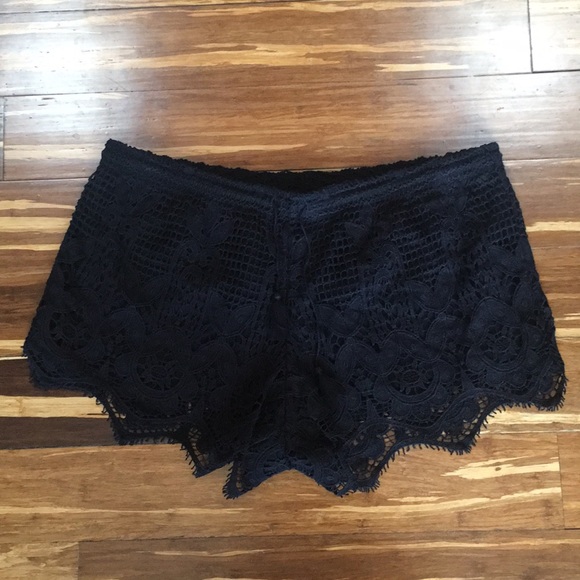 Express Pants - ❌Express Black Lace Shorts